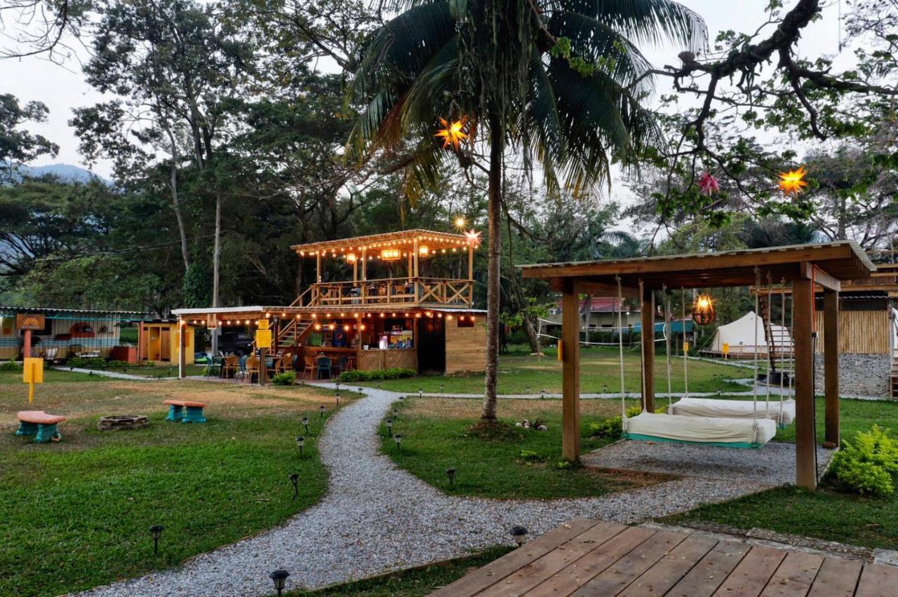 Sunset Hut Hostel Omoa Zewnętrze zdjęcie